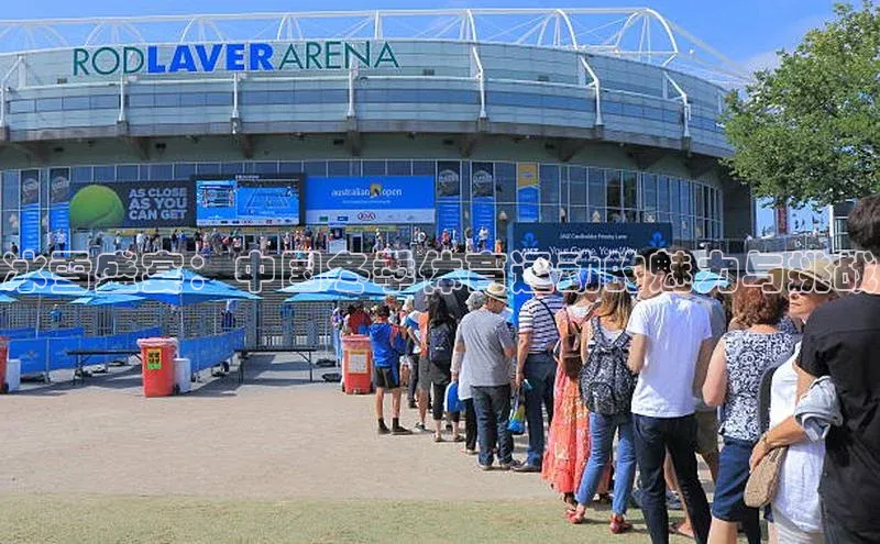 冰雪盛宴：中国冬季体育运动的魅力与挑战